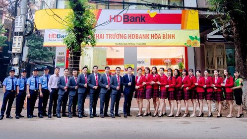 HDBANK HÒA BÌNH - NHỮNG BƯỚC CHÂN THẦN TỐC 50 NGÀY ĐÊM
