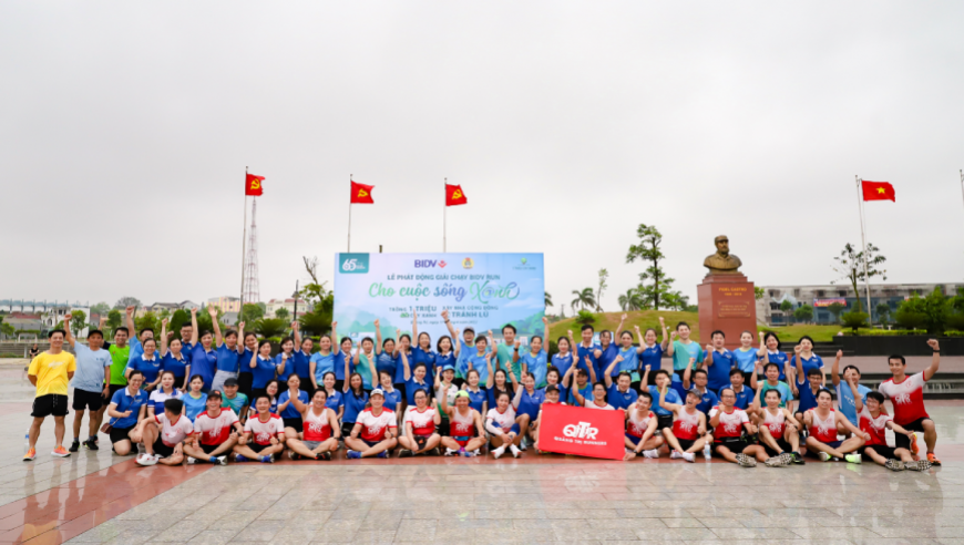 QTR - Tháng 5 rực rỡ