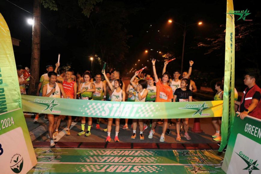 GreenStar Runners thử thách chạy bộ tháng 8 - chào mùa thu Hà Nội