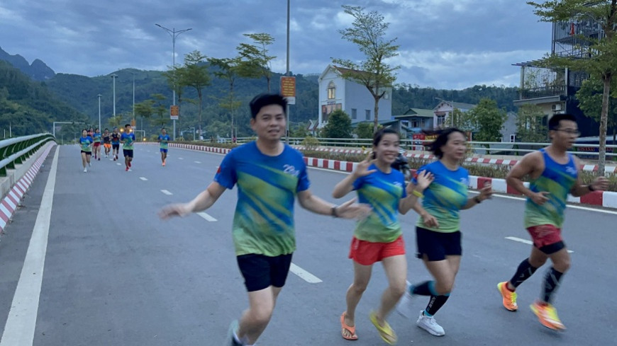 Challenge tháng 9 - Hòa Bình Runners