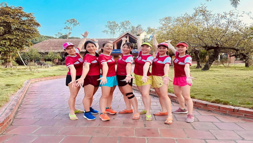 PHỦ QUỲ RUNNERS - TUNG TĂNG CUỐI TUẦN