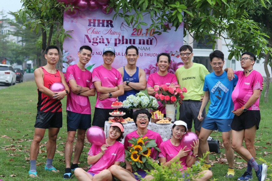 HHRunners CHÀO MỪNG NGÀY PHỤ NỮ VIỆT NAM 20-10