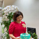 Quyên Hoàng
