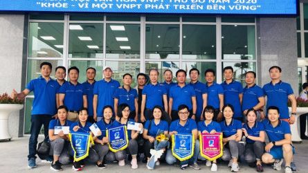 TTVT5 Chào mừng ngày 30 tháng 4 và 1 tháng 5
