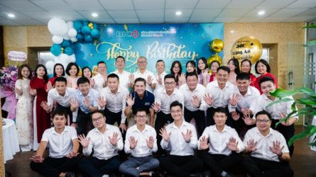 Vui nhận Lì xì - Chạy vì Sức khoẻ - BIC Tràng An Chào đón xuân 2025