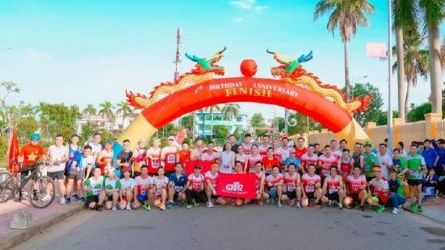 LŨY THÉP RUNNERS – CHÀO MỪNG NĂM MỚI 2025