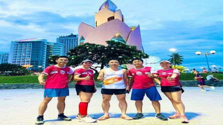 PHỦ QUỲ RUNNRS - TUNG TĂNG CUỐI TUẦN T7