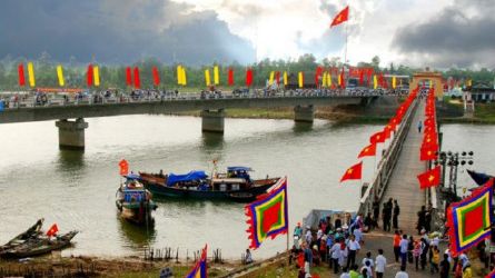Long run Chào mừng 50 năm Ngày giải phóng Quảng Trị