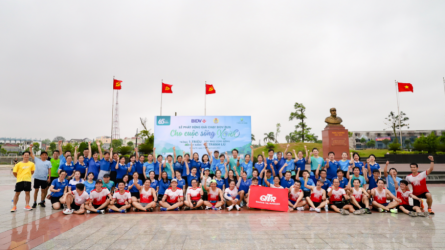 QTR - Tháng 5 rực rỡ