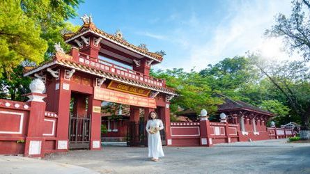 KỶ NIỆM 127 NĂM THÀNH LẬP TRƯỜNG QUỐC HỌC HUẾ 23-10-1896