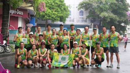 CHALLENGE  – 1981 RUNNERS Mãi đỉnh Bước chạy từ trái tim