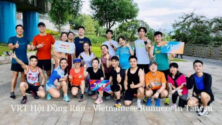 VRT Hội đồng Run - Vietnamese Runners in Taiwan 1000km chào năm mới XD