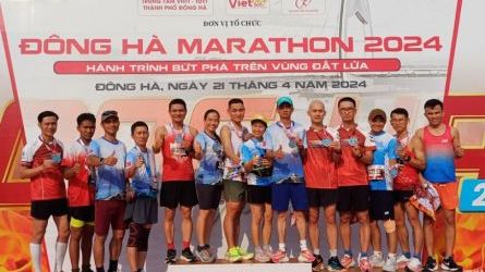 LŨY THÉP RUNNERS- THÁNG 10 YÊU THƯƠNG
