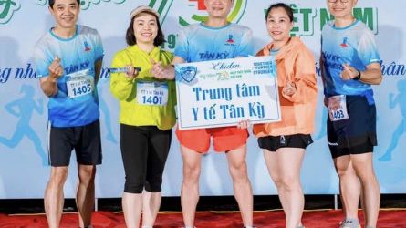CHẠY BỘ CÙNG TTYT TÂN KỲ KHỎE MỖI NGÀY, HỌC TẬP RÈN LUYỆN THÂN THỂ THEO GƯƠNG BÁC HỒ VĨ ĐẠI NĂM  2025
